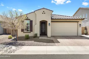 2327 E Harwell Rd, Phoenix, AZ 85042 - Photo 1