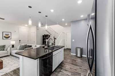 2736 S Cavalier Drive #101, Gilbert, AZ 85295 - Photo 11