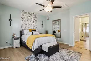 9811 S 2nd Pl, Phoenix, AZ 85042 - Photo 19