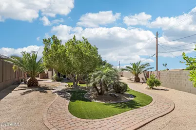 9811 S 2nd Place, Phoenix, AZ 85042 - Photo 35