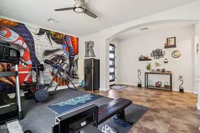 9811 S 2nd Place, Phoenix, AZ 85042 - Photo 17