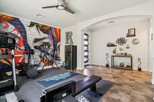 9811 S 2nd Pl, Phoenix, AZ 85042 - Photo 17