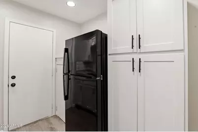 840 E Turney Avenue #Apt 2, Phoenix, AZ 85014 - Photo 9