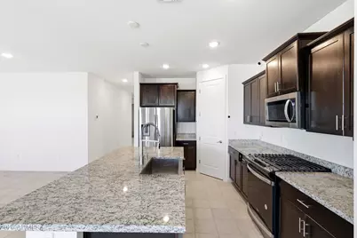 20740 N Oasis Lane, Maricopa, AZ 85138 - Photo 11