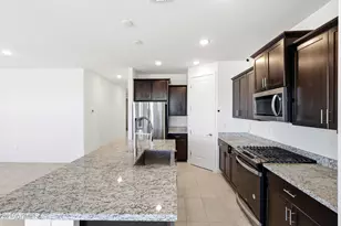 20740 N Oasis Ln, Maricopa, AZ 85138 - Photo 11