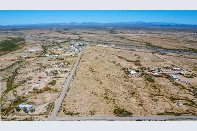 19300 W Roadrunner Road #-, Wittmann, AZ 85361 - Photo 11