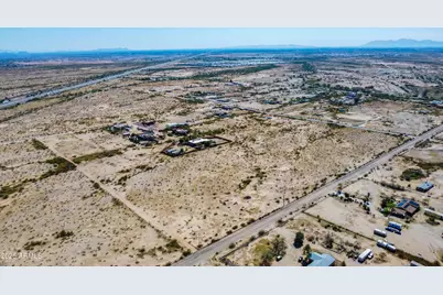 19300 W Roadrunner Road #-, Wittmann, AZ 85361 - Photo 17