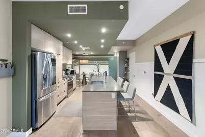 2300 E Campbell Avenue #218, Phoenix, AZ 85016 - Photo 1