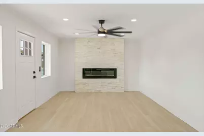 9845 N 15th Avenue, Phoenix, AZ 85021 - Photo 7