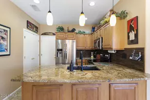 16049 W Quail Creek Ln, Surprise, AZ 85374 - Photo 11