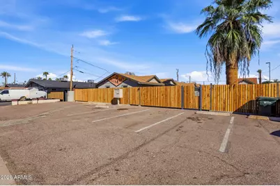 840 E Turney Avenue #Apt 6, Phoenix, AZ 85014 - Photo 13