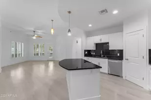 945 E Playa Del Norte Dr, Tempe, AZ 85288 - Photo 15