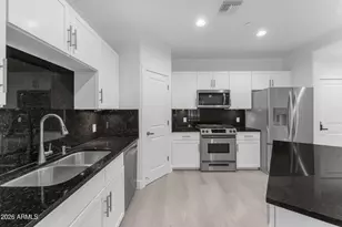 945 E Playa Del Norte Dr, Tempe, AZ 85288 - Photo 13