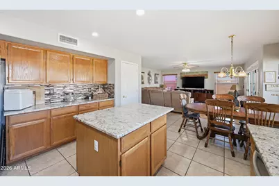 8310 W Pershing Avenue, Peoria, AZ 85381 - Photo 15