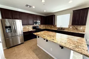 9237 W Coolbrook Ave, Peoria, AZ 85382 - Photo 5