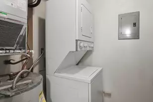 520 N Stapley Dr, Mesa, AZ 85203 - Photo 13