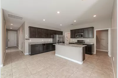 38031 W San Alvarez Avenue, Maricopa, AZ 85138 - Photo 15