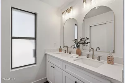 4545 N 67th Avenue #1118, Phoenix, AZ 85033 - Photo 19