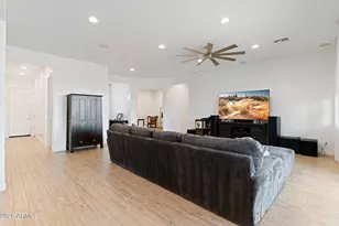 12487 W Oyer Ln, Peoria, AZ 85383 - Photo 19