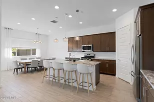 12487 W Oyer Ln, Peoria, AZ 85383 - Photo 21