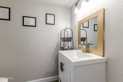 4923 N Granite Reef Road, Scottsdale, AZ 85251 - Photo 11