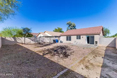 15716 N 138th Lane, Surprise, AZ 85374 - Photo 19