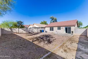 15716 N 138th Ln, Surprise, AZ 85374 - Photo 19