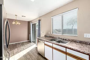 15716 N 138th Ln, Surprise, AZ 85374 - Photo 9