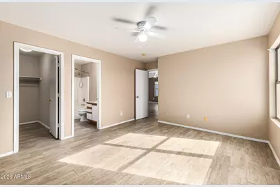 15716 N 138th Lane, Surprise, AZ 85374 - Photo 11