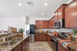 41268 W Barcelona Dr, Maricopa, AZ 85138 - Photo 9