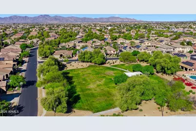 11728 N 144th Drive, Surprise, AZ 85379 - Photo 57