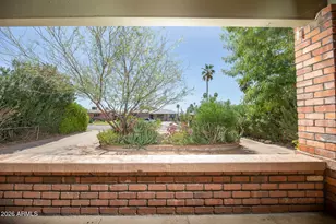 1636 E Pinchot Ave, Phoenix, AZ 85016 - Photo 9