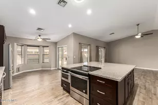 7609 W Yucca St, Peoria, AZ 85345 - Photo 9