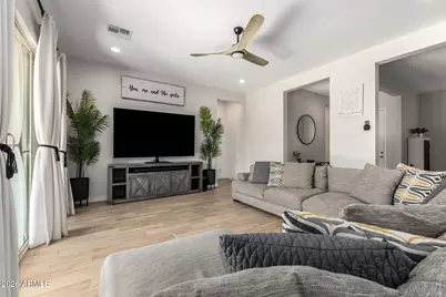 13190 N 174th Drive, Surprise, AZ 85388 - Photo 9