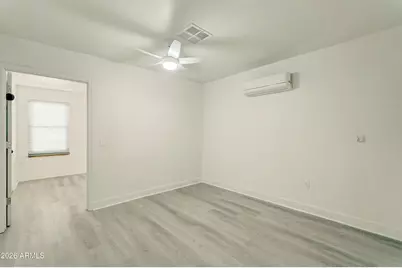 2031 N 28th Place, Phoenix, AZ 85008 - Photo 19