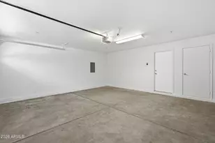 3250 W Greenway Rd, Phoenix, AZ 85053 - Photo 11