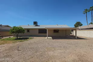 10037 N 37th Dr, Phoenix, AZ 85051 - Photo 25