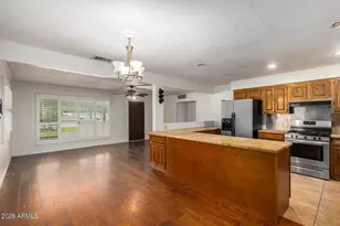 7340 N 7th Ave, Phoenix, AZ 85021 - Photo 9