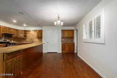 7340 N 7th Avenue, Phoenix, AZ 85021 - Photo 11