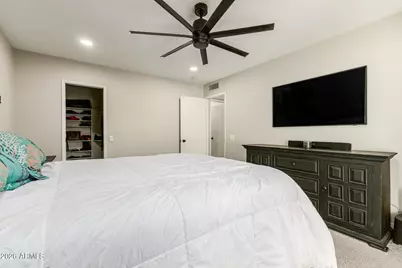 10634 W Hutton Drive, Sun City, AZ 85351 - Photo 15