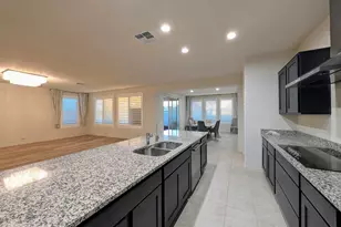 5902 N 86th Dr, Glendale, AZ 85305 - Photo 39