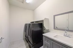 5902 N 86th Dr, Glendale, AZ 85305 - Photo 23