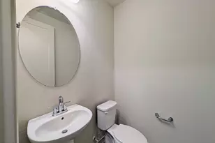 5902 N 86th Dr, Glendale, AZ 85305 - Photo 35