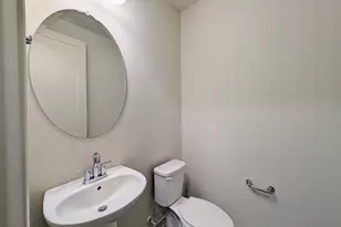 5902 N 86th Dr, Glendale, AZ 85305 - Photo 35