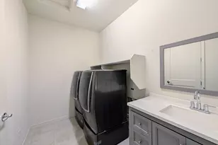 5902 N 86th Dr, Glendale, AZ 85305 - Photo 23