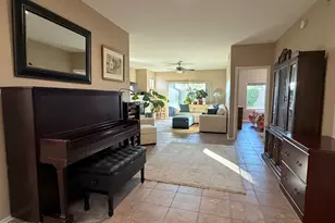 7401 W Arrowhead Clubhouse Dr, Glendale, AZ 85308 - Photo 3