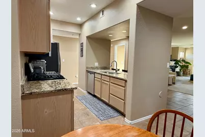 7401 W Arrowhead Clubhouse Drive #1025, Glendale, AZ 85308 - Photo 11