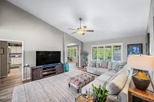 11558 E Lomita Ave, Mesa, AZ 85209 - Photo 7