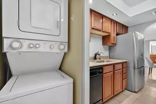 8500 E Indian School Rd, Scottsdale, AZ 85251 - Photo 9