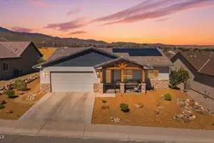 560 Skyline Blvd, Clarkdale, AZ 86324 - Photo 1